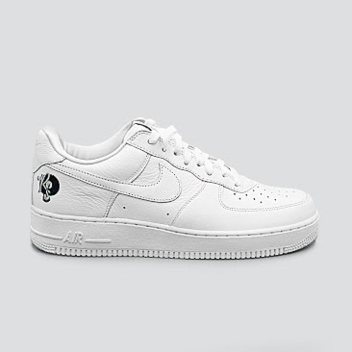 tuxedo white air force 1