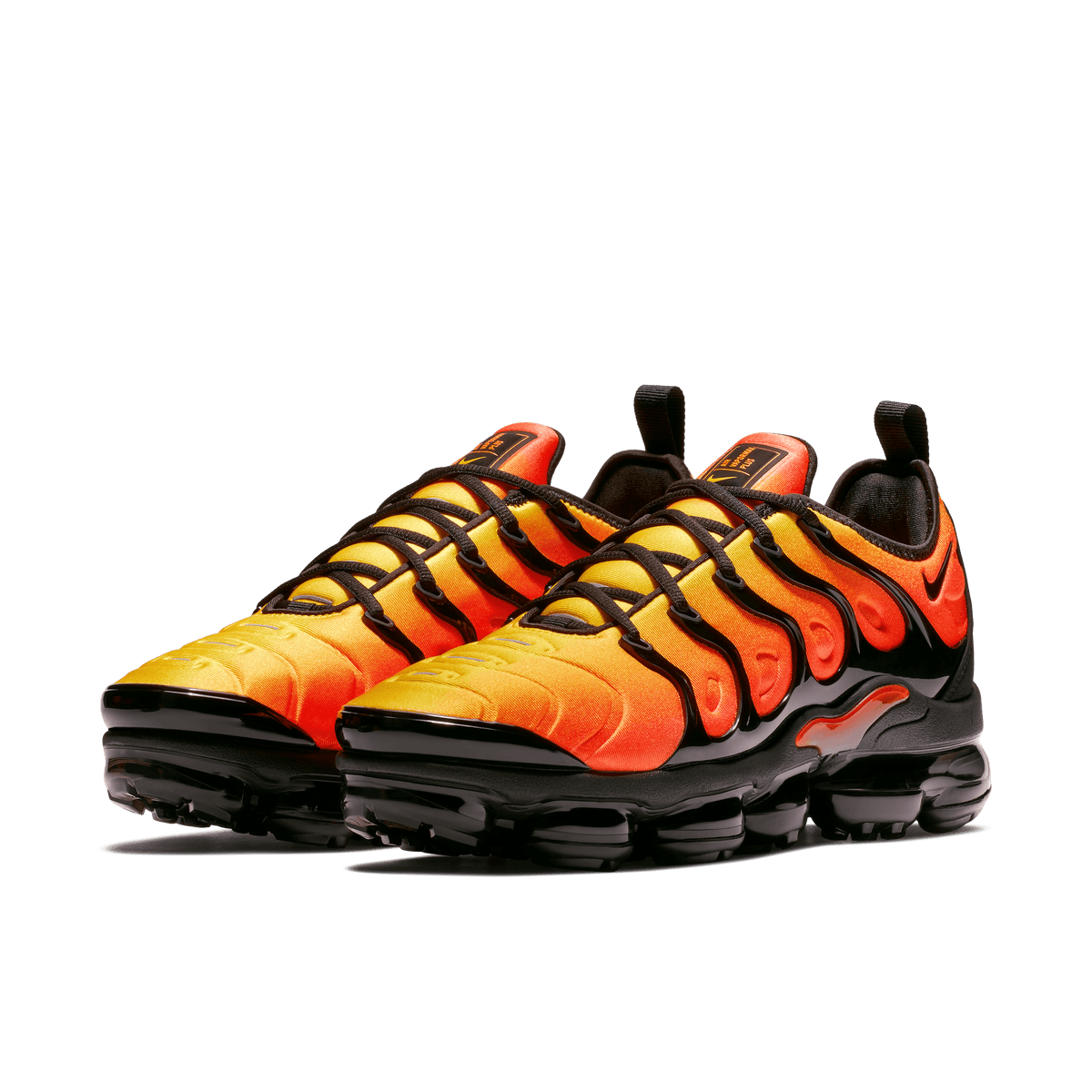 Vapormax plus orange and black hotsell