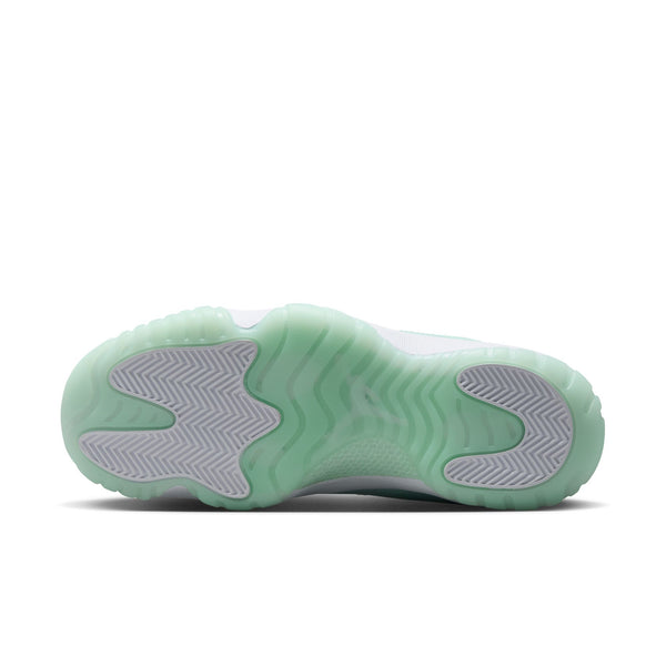 Jordan - Women - Retro 11 Low - White/Igloo
