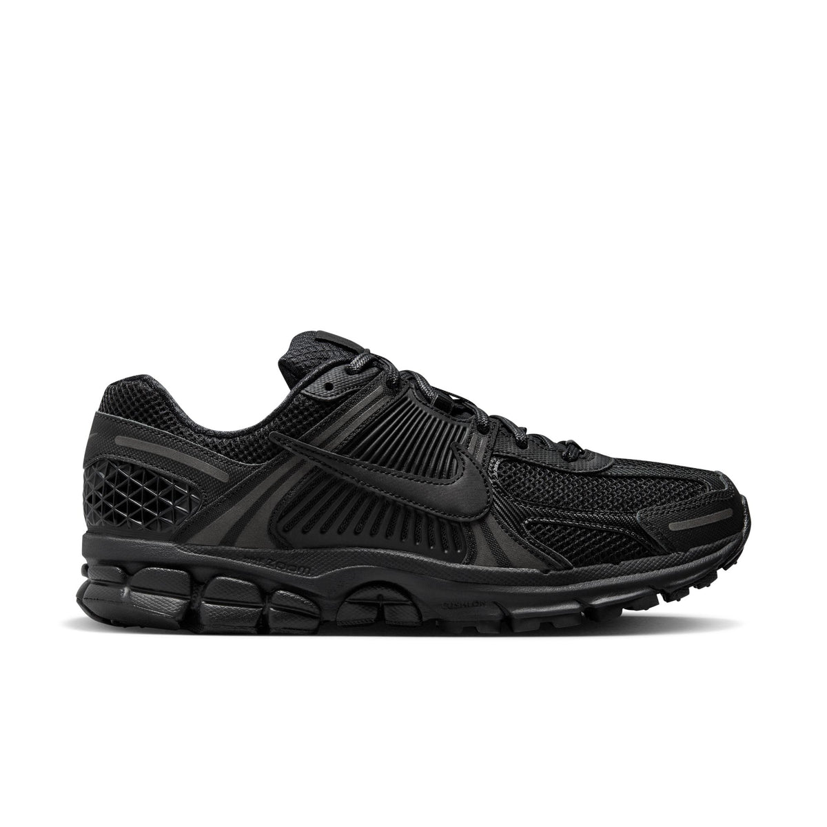 Nike - Men - Zoom Vomero 5 SP - Black Mono – Nohble