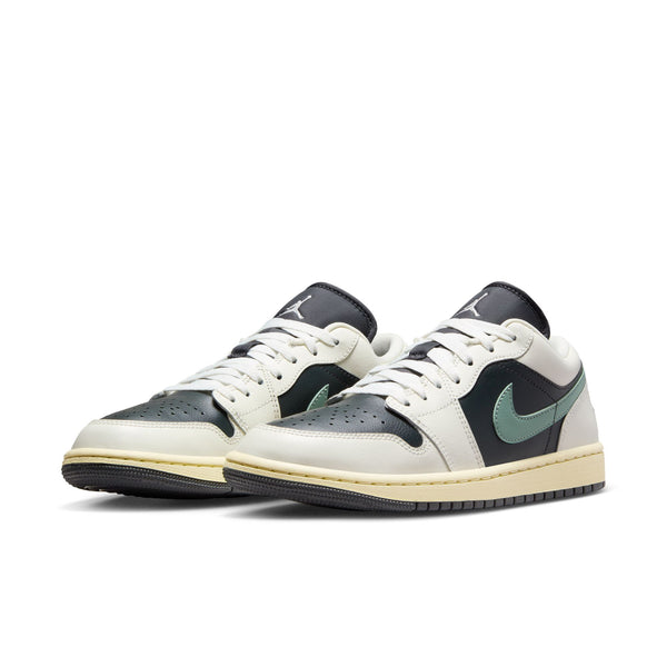 Jordan - Women - Air Jordan 1 Low - Anthracite/Jade Smoke/Legend Sand