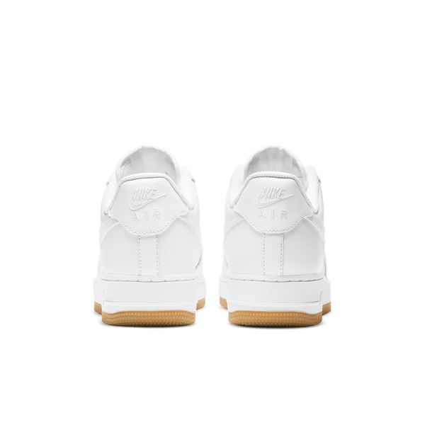 Nike - Men - Air Force 1 '07 - White/Light Brown