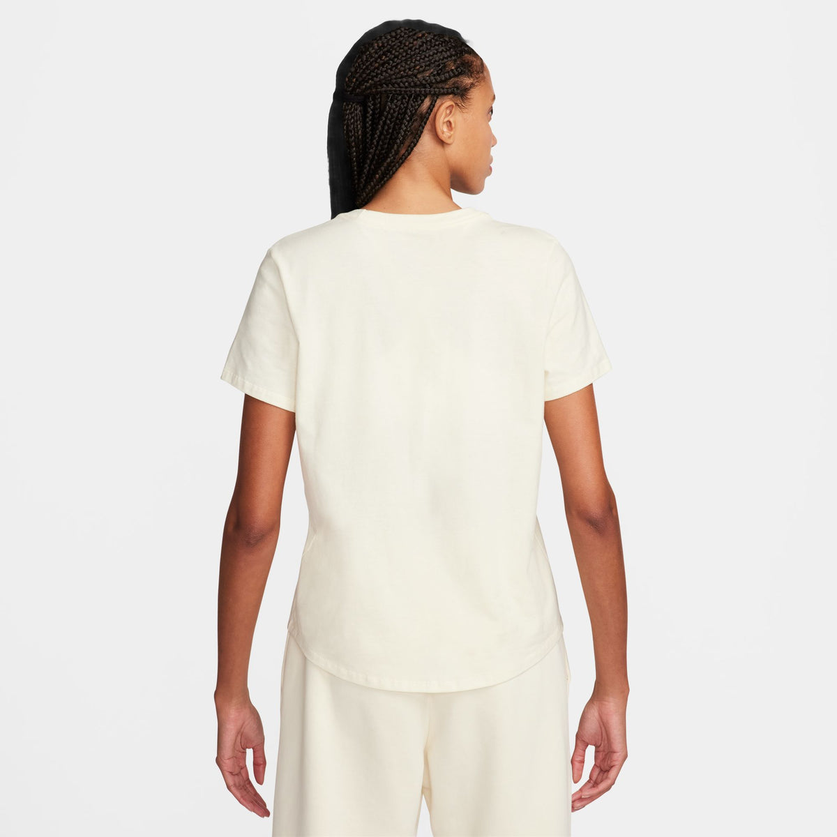 ★★送料無料★★ナイキ NIKE Women's SEEKING FOR... T-Shirt Amazon.com: Nike Women's Sportswear Graphic Short Sleeve T