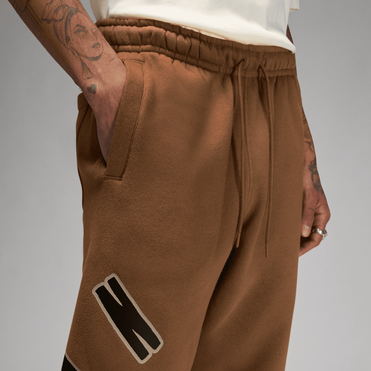 Jordan - Men - Flight MVP HBR Fleece Pants - British Tan/Sail – Nohble