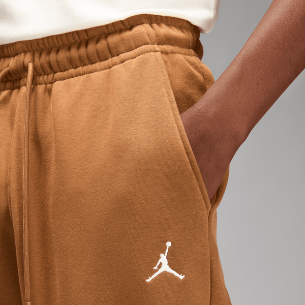 Jordan - Men - Essentials Sweatpants - British Tan/White