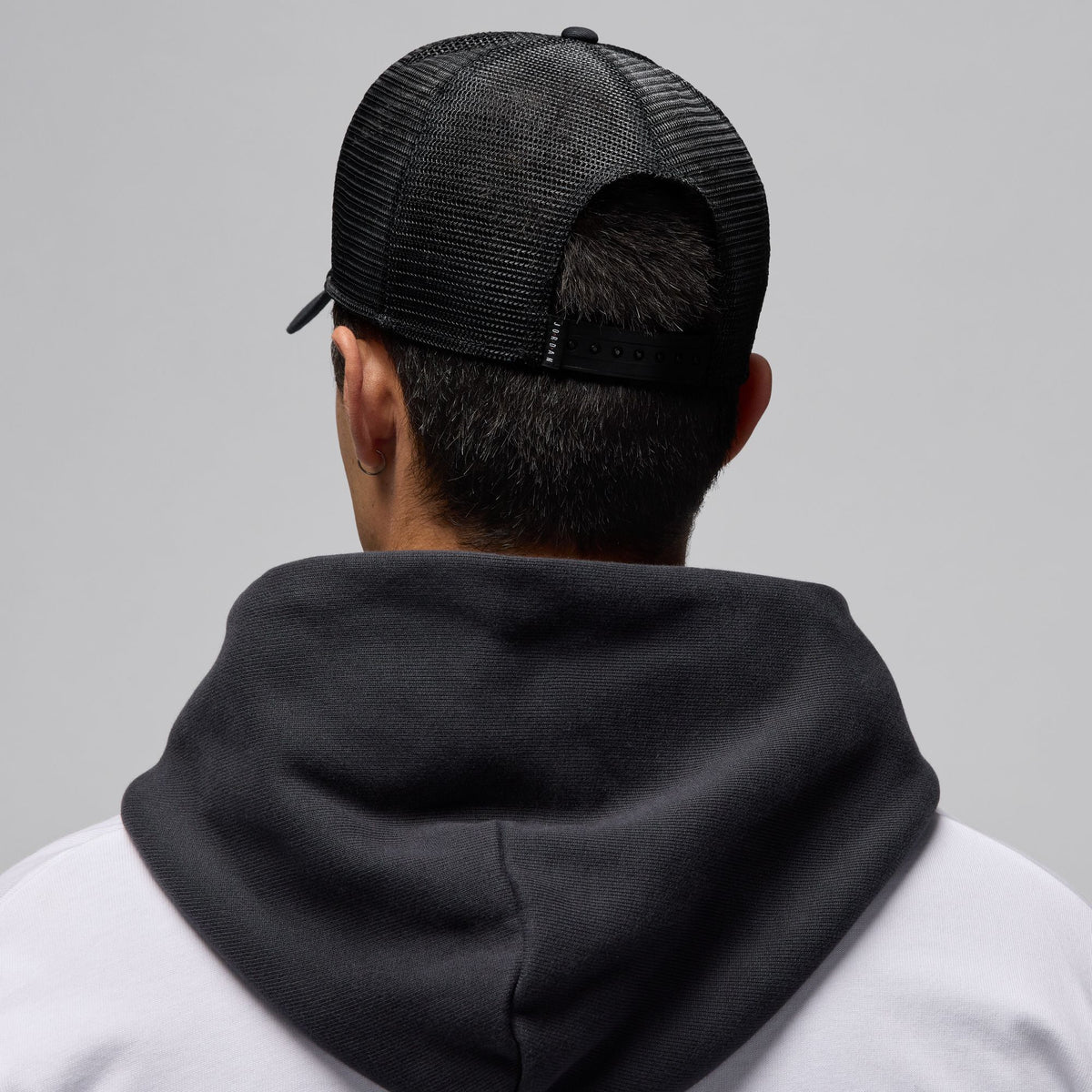 Jordan - Accessories - Rise Cap - Black/White – Nohble