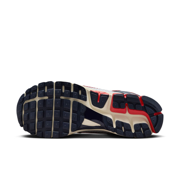 Nike - Men - Zoom Vomero 5 - Photon Dust/Red/White