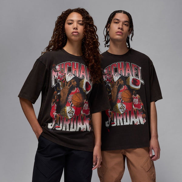 Jordan - Men - Michael J Oversize Tee  - Black/Varsity Red