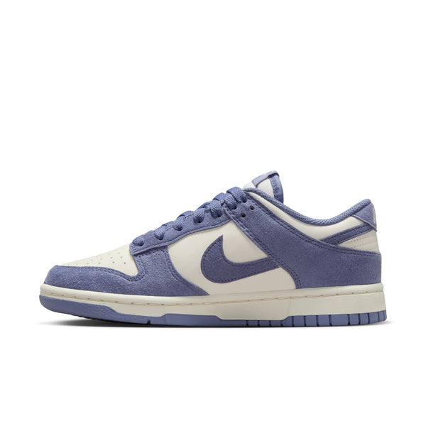 Nike - Women - Dunk Low - Sail/World Indigo/Metallic Silver