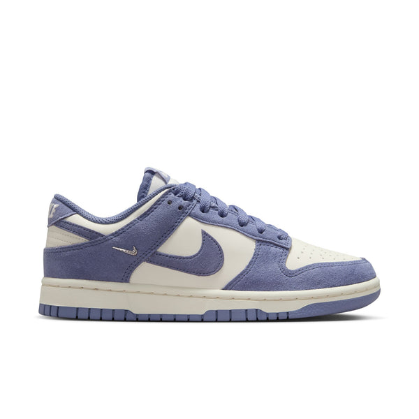 Nike - Women - Dunk Low - Sail/World Indigo/Metallic Silver