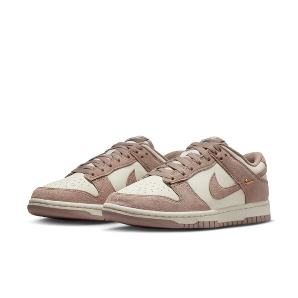 Nike - Women - Dunk Low - Sail/Malt/Metallic Gold