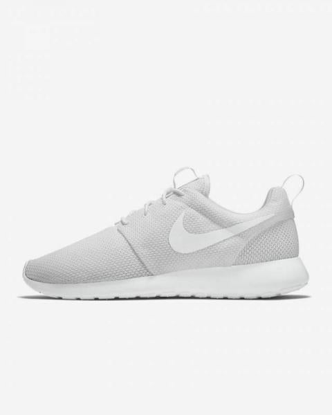 NIKE - Men - Roshe Run - WHT/WHT