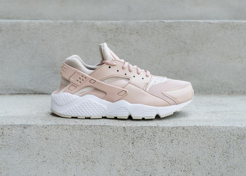 Wmns nike 2025 air huarache run