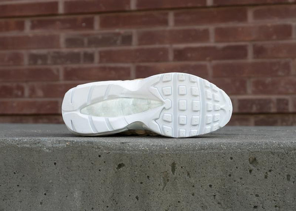 NIKE - Women - Air Max 95 - Silver/White