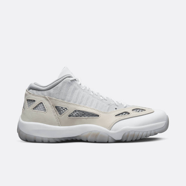 Jordan - Men - Retro 11 Low IE - Orewood Brown/Grey/White