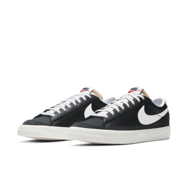 Nike - Men - Blazer Low '77 Vintage - Black/White