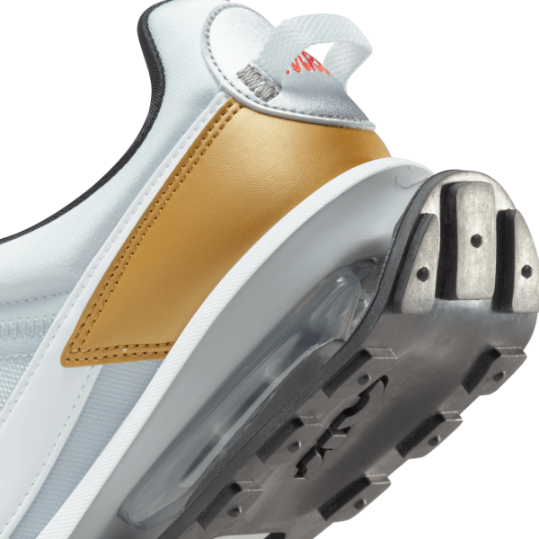 Nike - Women - Air Max Pre-Day SE - Pure Platinum/Metallic Gold