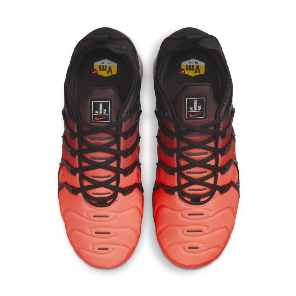 Nike - Men - Air Vapormax Plus - Black/Bright Crimson/White