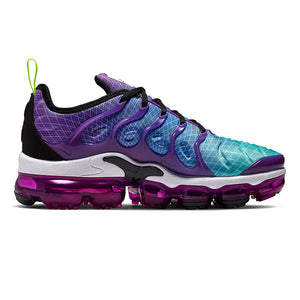 Nike W VaporMax Plus "Hyper Violet" Available Now