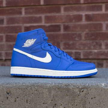 Air Jordan 1 Hyper Royal Available 7.07