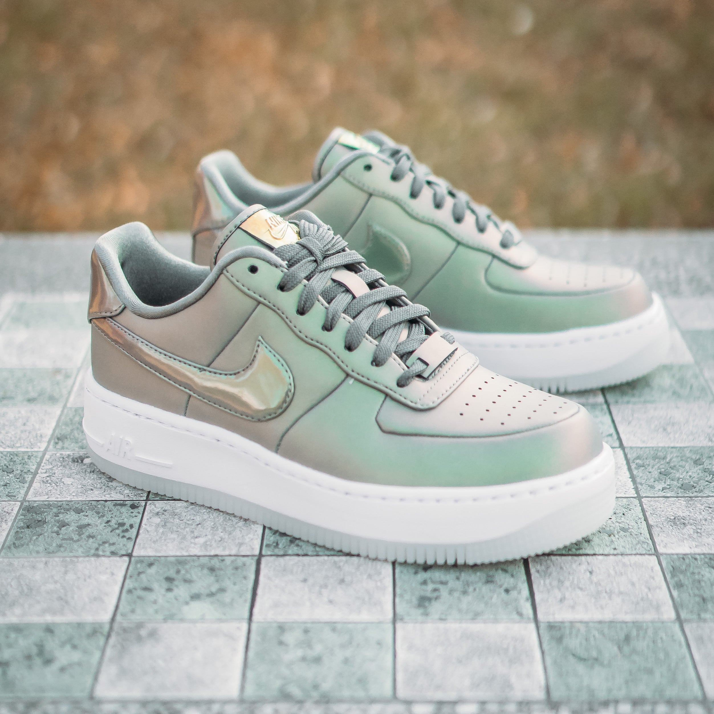 Nike air force 1 in store women's hotsell