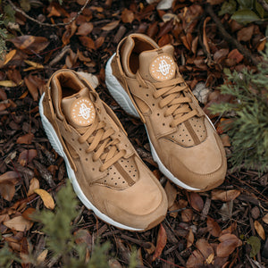 Nike Air Huarache Run " Wheat " available now!