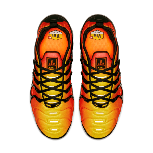 Nike - Men - Air VaporMax Plus - Black/Orange/Crimson