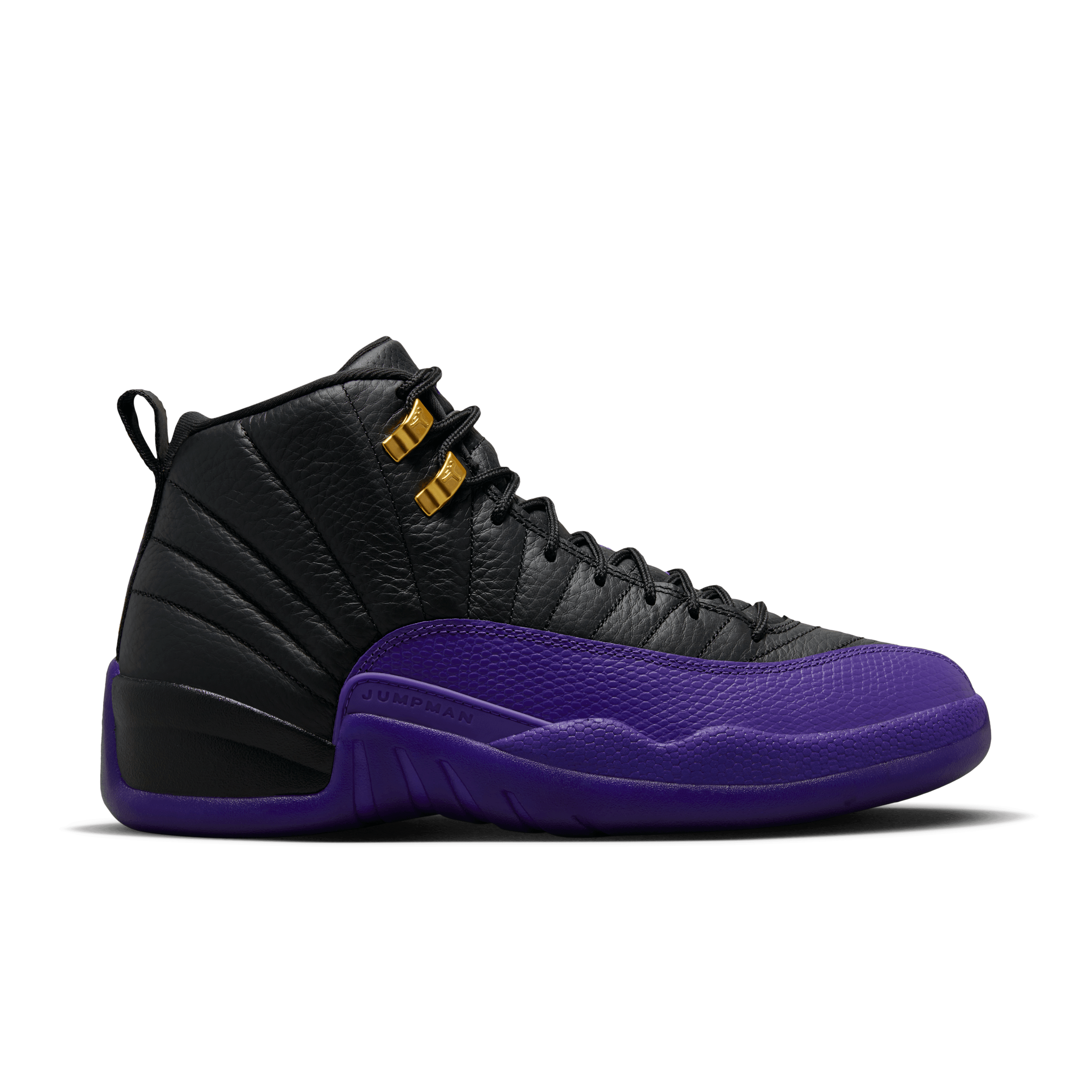Jordan retro 12 metallic gold hotsell