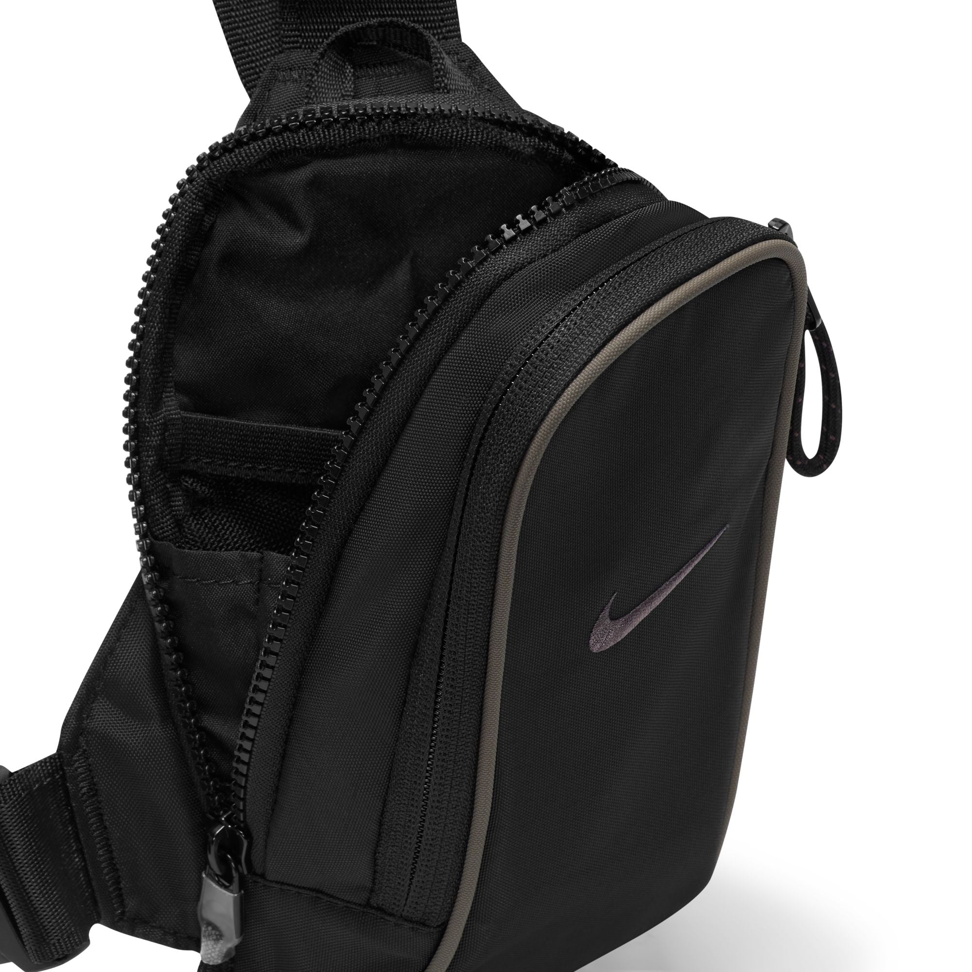 Nike - Accessories - Essential Crossbody Bag