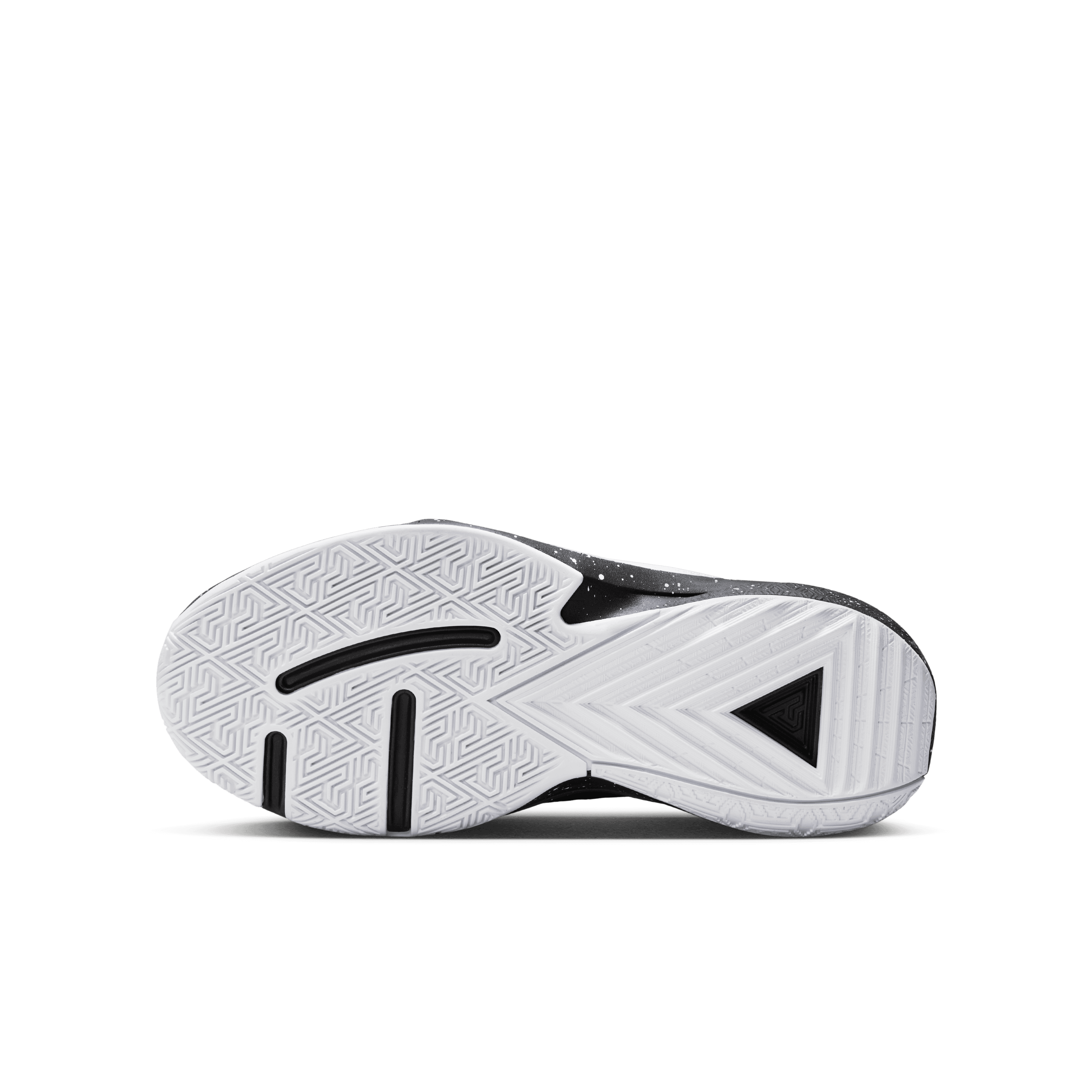 Nike - Unisex - GS Freak 5 - Black/Metallic Silver – Nohble Nike - Unisex - GS Freak 5 - Black/Metallic Silver – Nohble