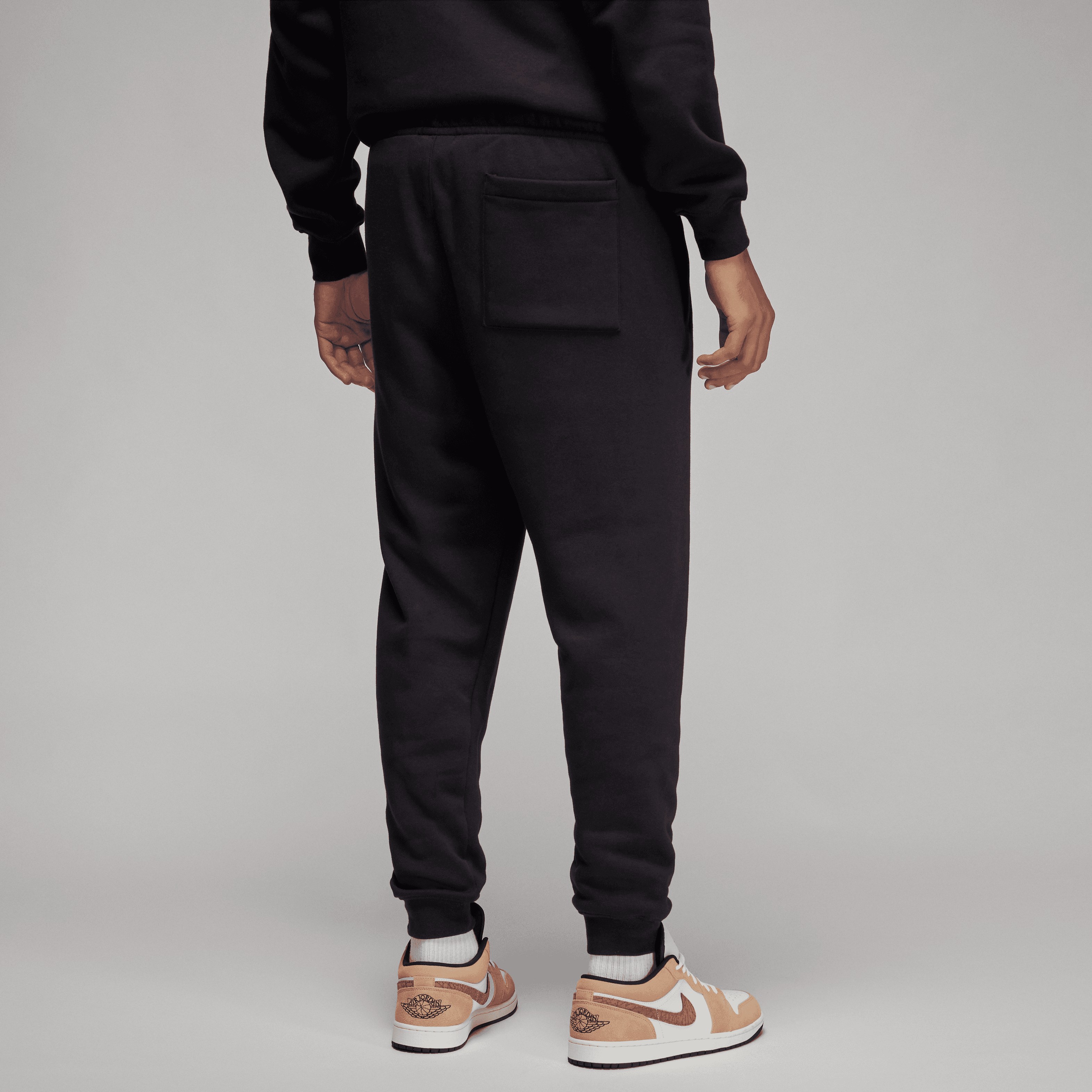 Mens black jordan discount joggers