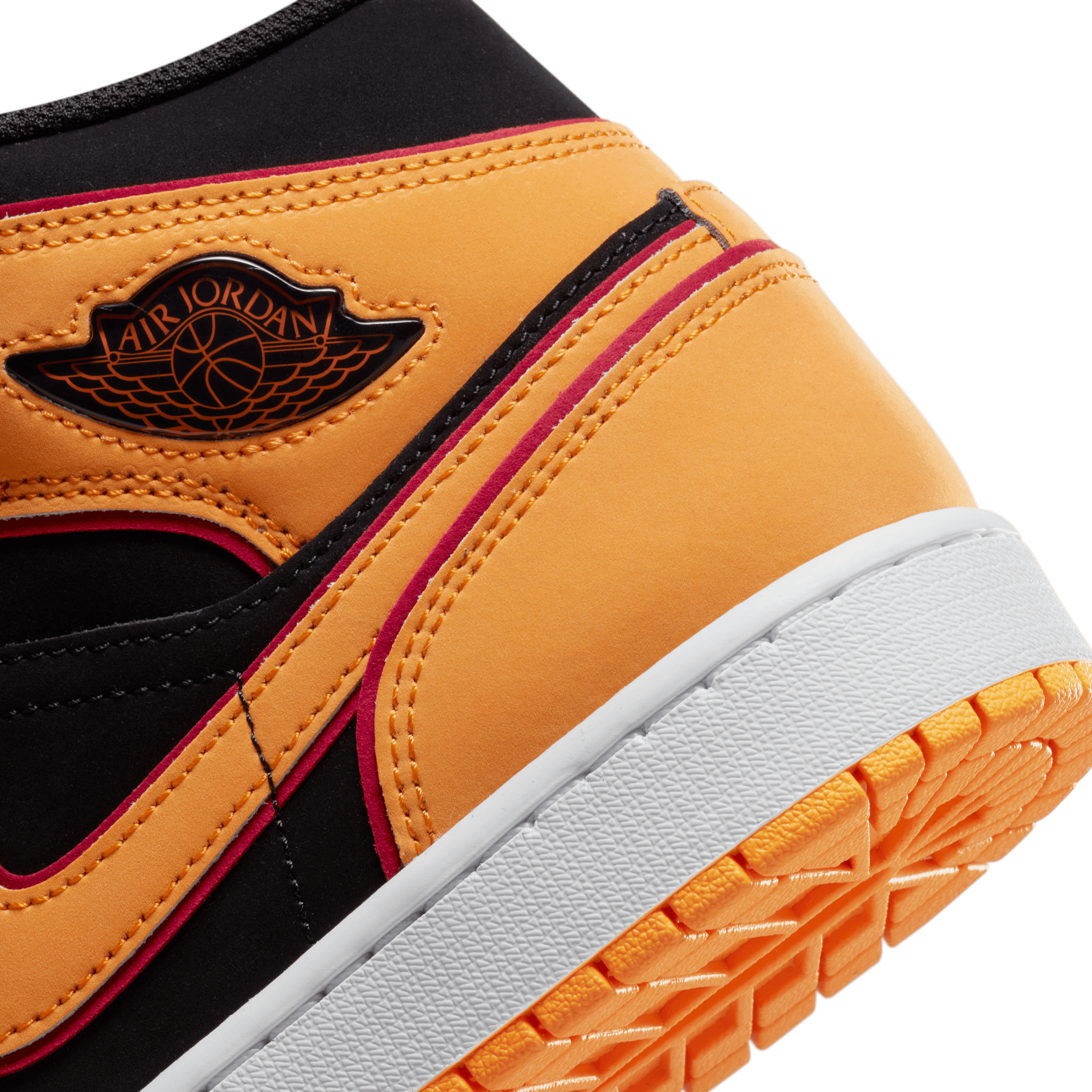 Jordan 1 mid hot sale black orange white