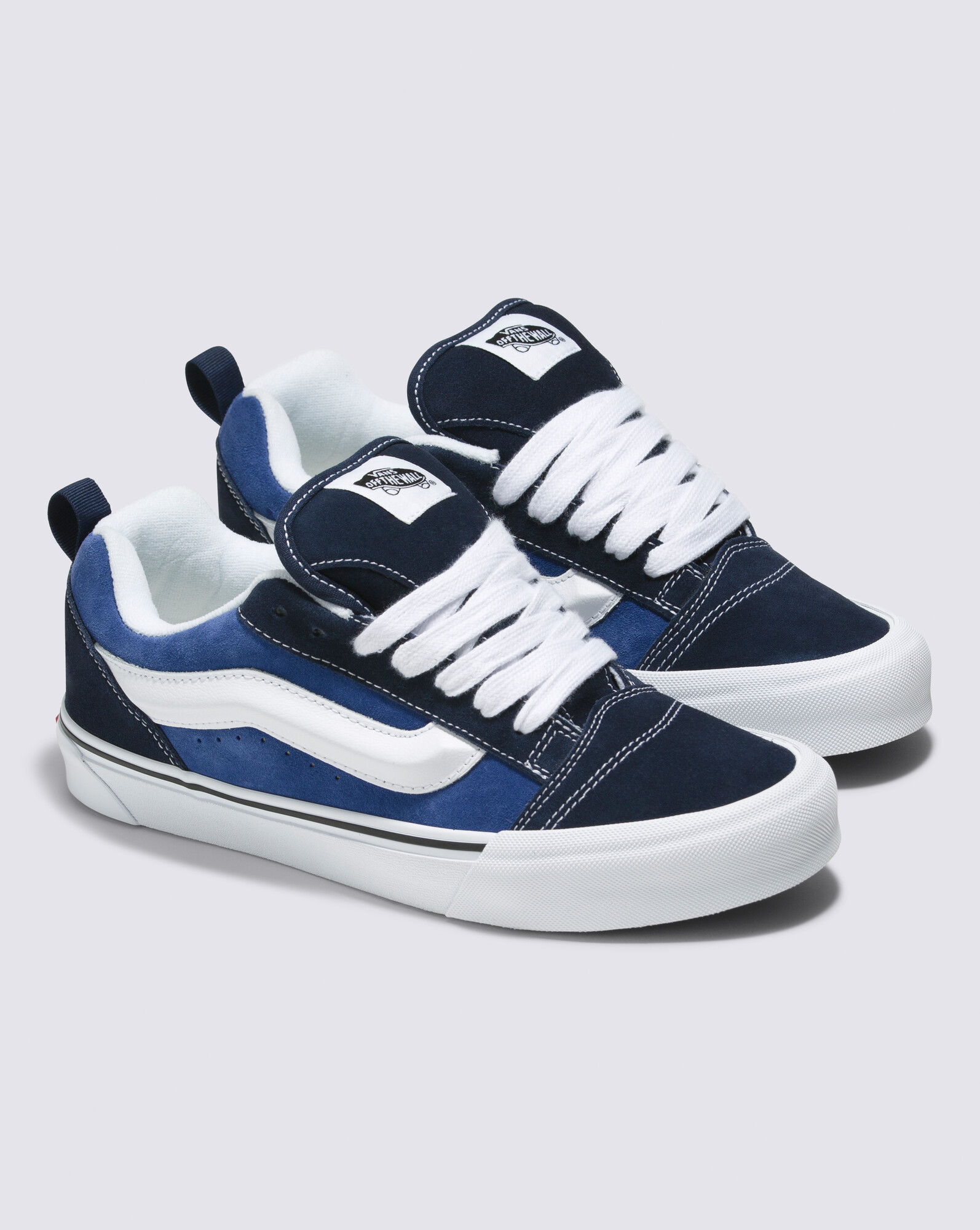 Navy blue low top vans shop