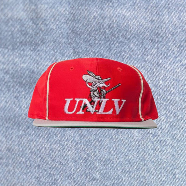 Vintage - Men - UNLV Snapback - Red