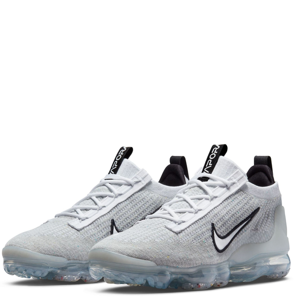 Nike - Men - Air Vapormax 2021 FK - White/Black