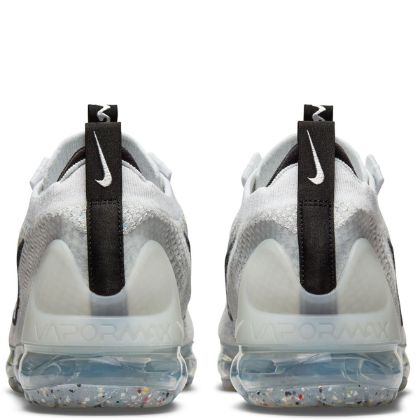 Nike - Men - Air Vapormax 2021 FK - White/Black