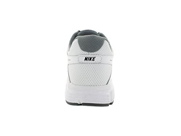 Nike Revolution 2