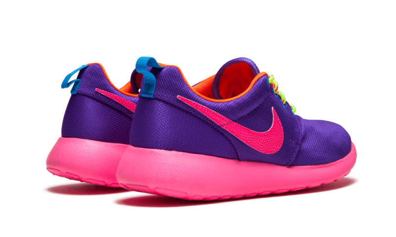 Purple top nike roshe