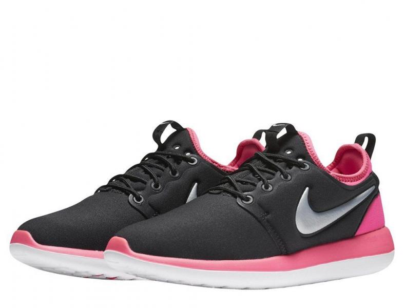 Tranquilizar Sudán Universal Nike GS Roshe Two - Nohble
