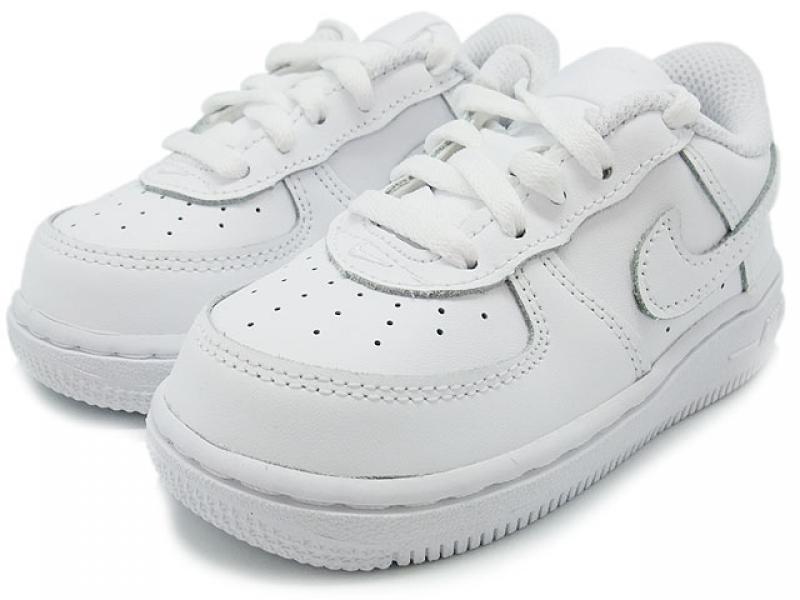 BREAKING in these BAD boys – Nike Air Force 1 White on White