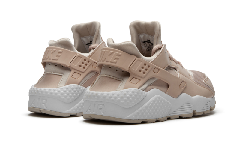 Nike huarache 2025 beige womens