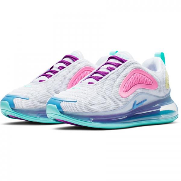 Nike Air Max 720 Athletic Shoes