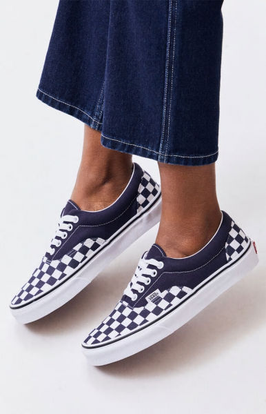 Checkerboard vans 2025 navy blue