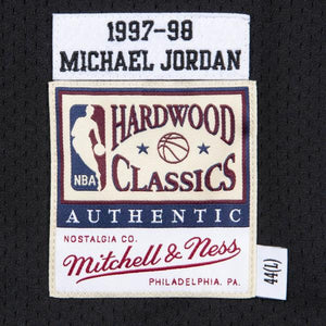 MITCHELL & NESS - Men - Michael Jordan '97 Chicago Bulls Authentic Jordan - Black