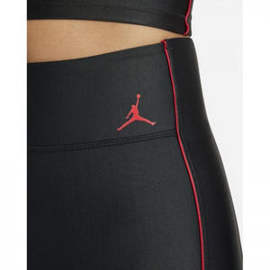Jordan - Women - Essential Tight Shorts - Black/University Red