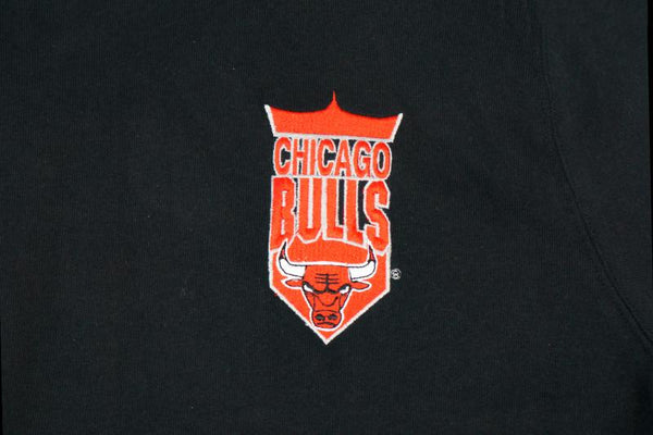 Vintage - Men - Champion Chicago Bulls Pullover Hoodie  - Black/Red