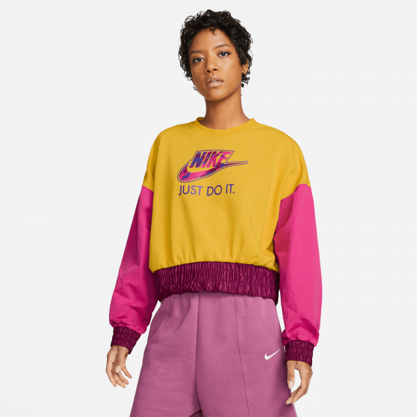 Nike Women Terry Fleece Crewneck Dark Sulfur Fireberry Nohble