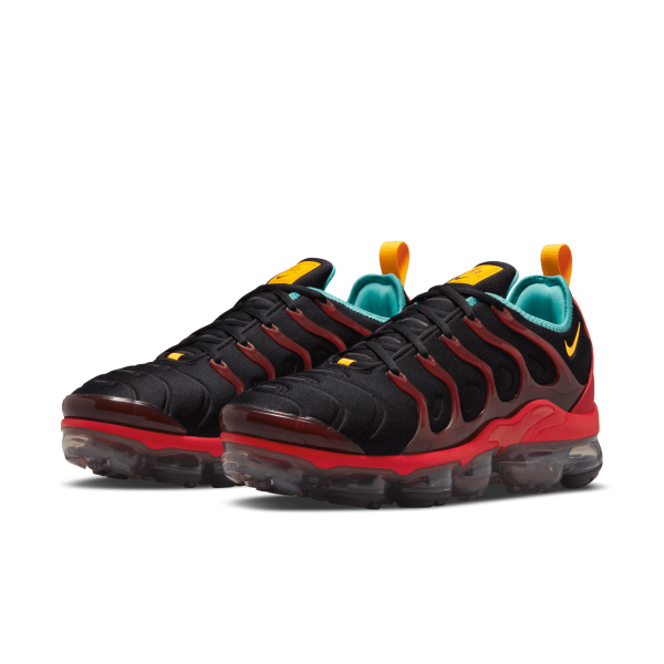 Nike Men Air Vapormax Plus Black University Gold Red Nohble