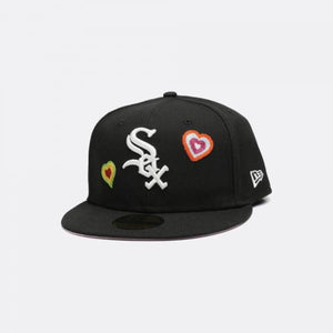 NEW ERA - Accessories - Chicago White Sox Chainstitch Heart Fitted - Black/Pink