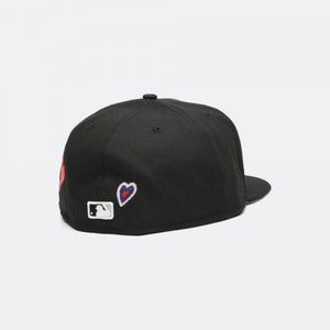 NEW ERA - Accessories - Chicago White Sox Chainstitch Heart Fitted - Black/Pink